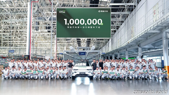 Stellantis’ Chinese brand is set to launch a large flagship SUV priced similarly to a RAV4 | Carscoops